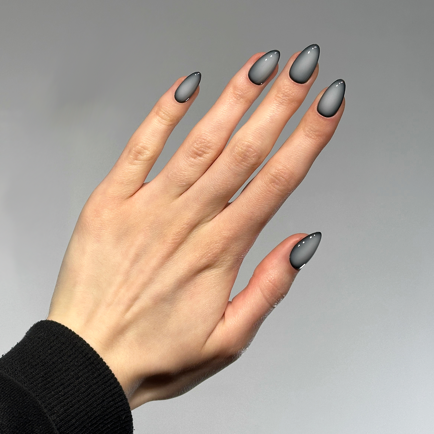 AURA Mini Almond