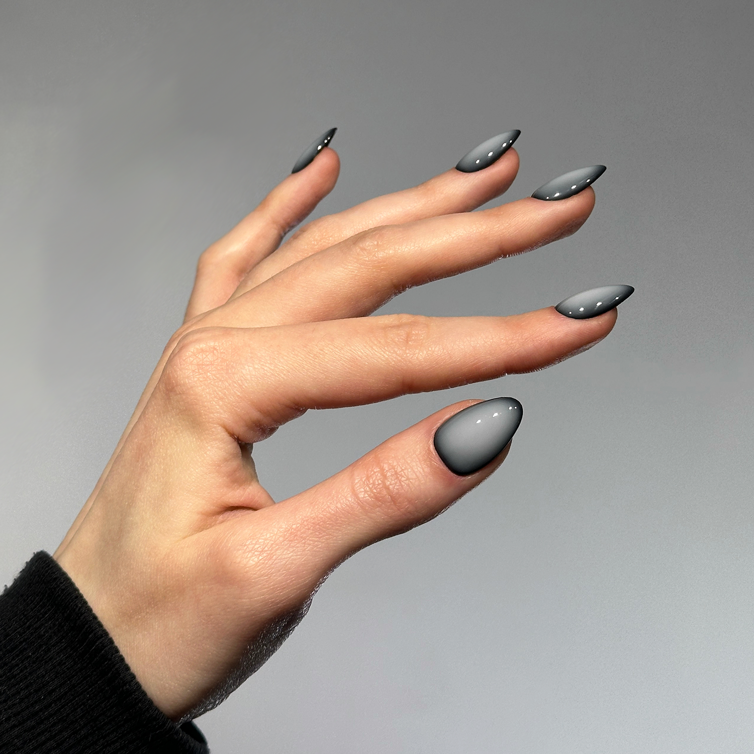 AURA Mini Almond
