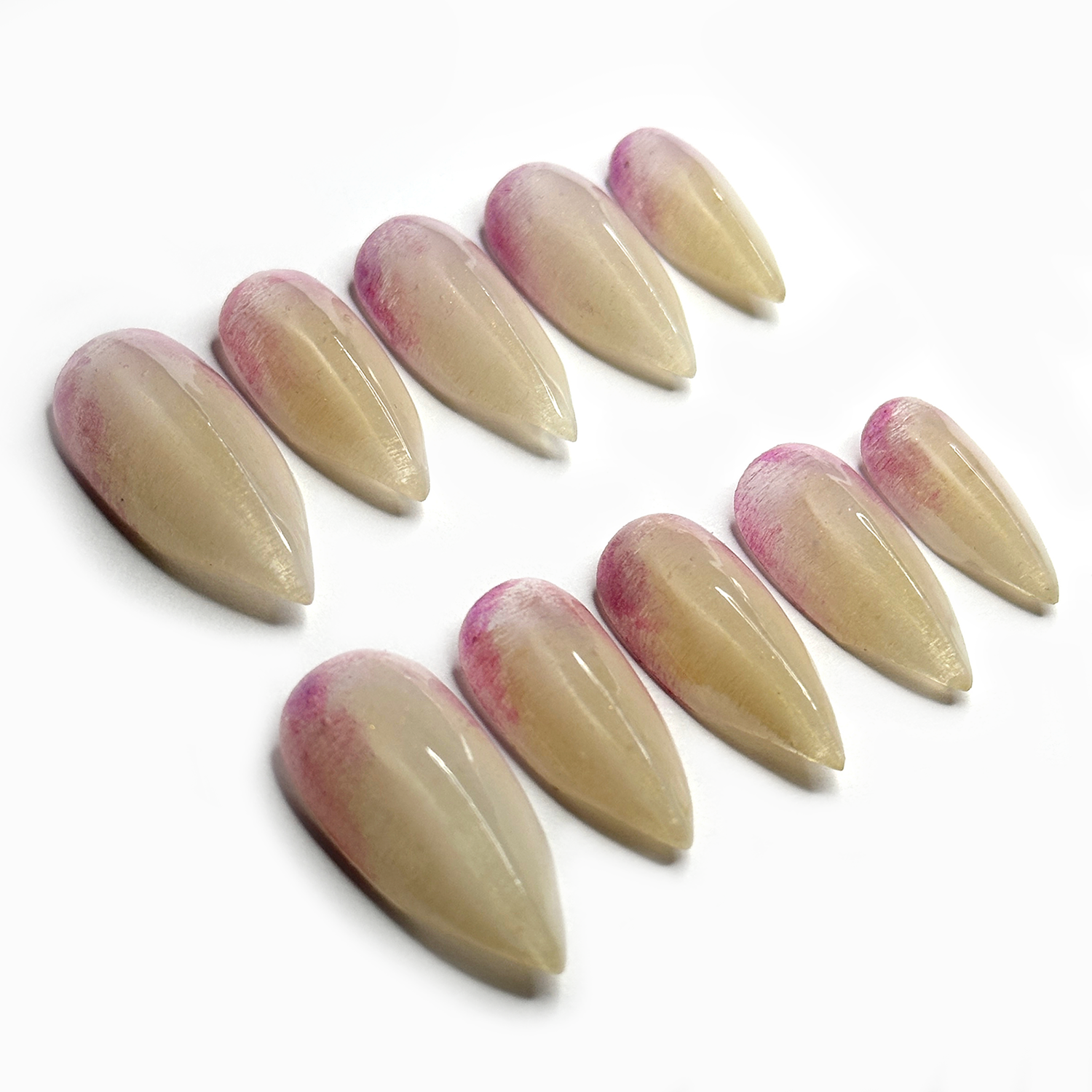 PREDATOR CLAWS